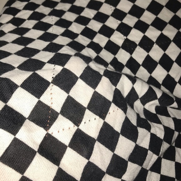 VOLCOM black and white check size small ladies knit top MOD - Picture 16 of 17